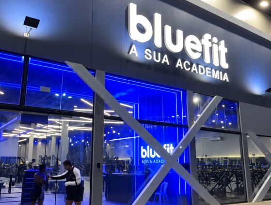 Procon concluiu que cobrança recorrente no cartão não justificava excluir outras formas de pagamento à vista.