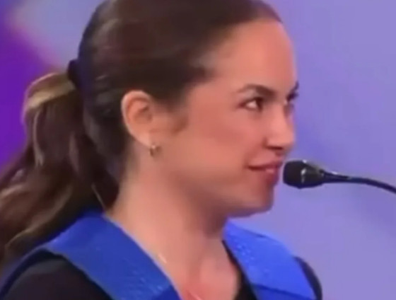 Imagens da participação da atriz no Domingo Legal, em julho, voltaram a circular nas redes sociais após o anúncio feito pela família.