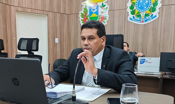 Durante a declaração, ele não detalhou quais seriam essas denúncias.