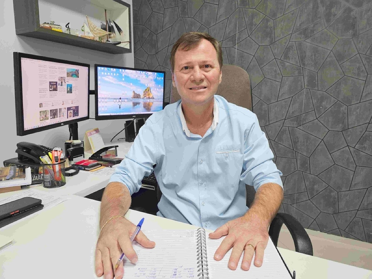 Tapurah aprova 13º e férias para prefeito e secretários em MT