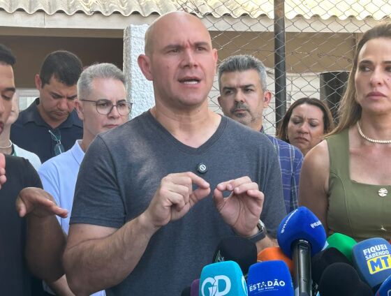 Prefeito de Cuiabá rebateu acusações de homofobia direcionadas a políticos de direita.
