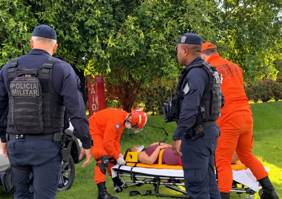 Mulher foi socorrida em frente a um motel na BR-163, em Sorriso.