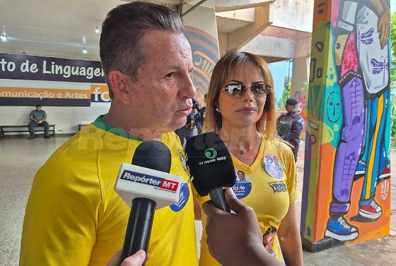 Mauro Mendes projeta vitória de Flávio Bolsonaro com até 5% de vantagem