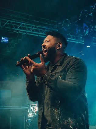 Juara autoriza R$ 200 mil para show de Israel Salazar nesta sexta-feira