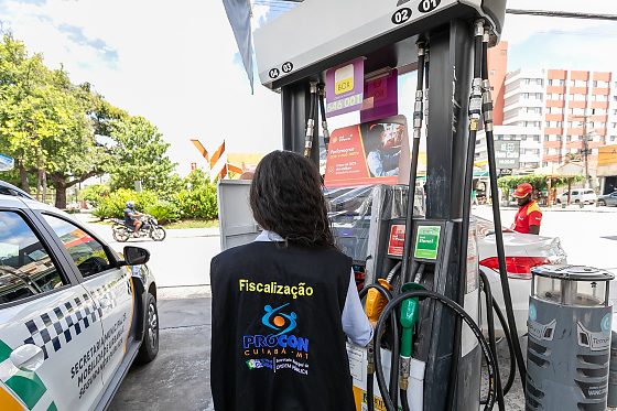 Estabelecimentos selecionados deverão apresentar notas fiscais e documentos que justifiquem os reajustes praticados nos preços da gasolina, do diesel e do etanol.