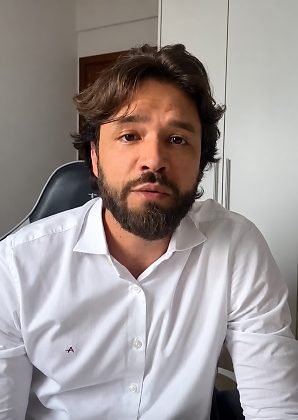 Advogado diz em vídeo que não sabia que documento era falso