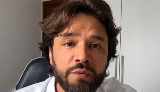 Felipe Dorileo apresentou sua versão sobre o documento investigado e afirmou estar à disposição da polícia.