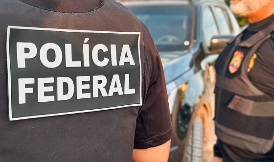 Polícia Federal apreendeu 16 armas de fogo e munições com servidor do TCE alvo da Operação Tomada de Contas