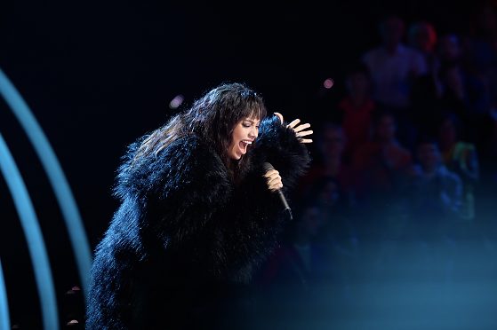 Cantora mato-grossense levou a música brasileira à televisão russa.
