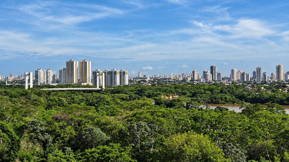 Cuiabá terá sensação térmica de até 43°C e previsão de chuva forte neste feriadão