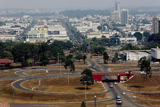 Trecho da MT-140 recebe quase 4 mil veículos diariamente e ganhará rotatórias e retornos para melhorar a circulação.